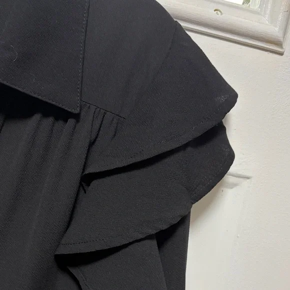 Umgee Black Long-Sleeve Tiered Maxi Dress with Ruffle Shoulders - Picture 6 of 9